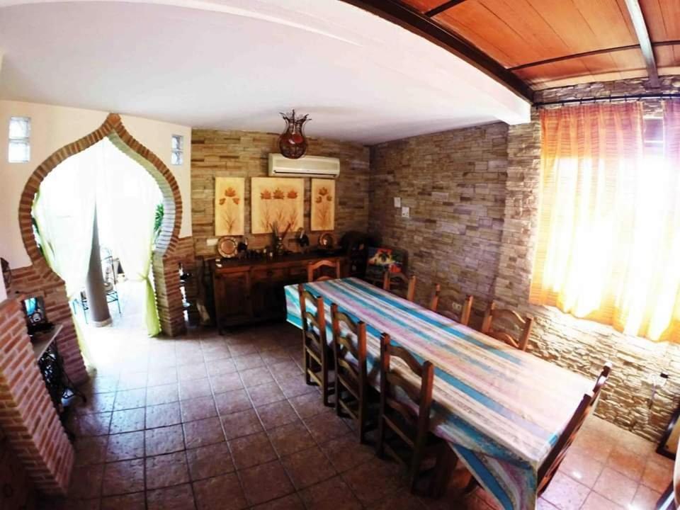 Villa Robles ตาริฟา ภายนอก รูปภาพ